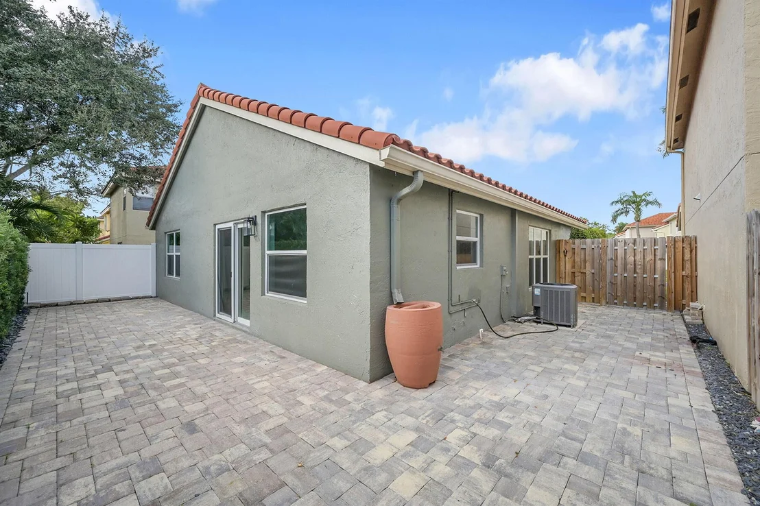 Photo of 10216 Breezeway Place