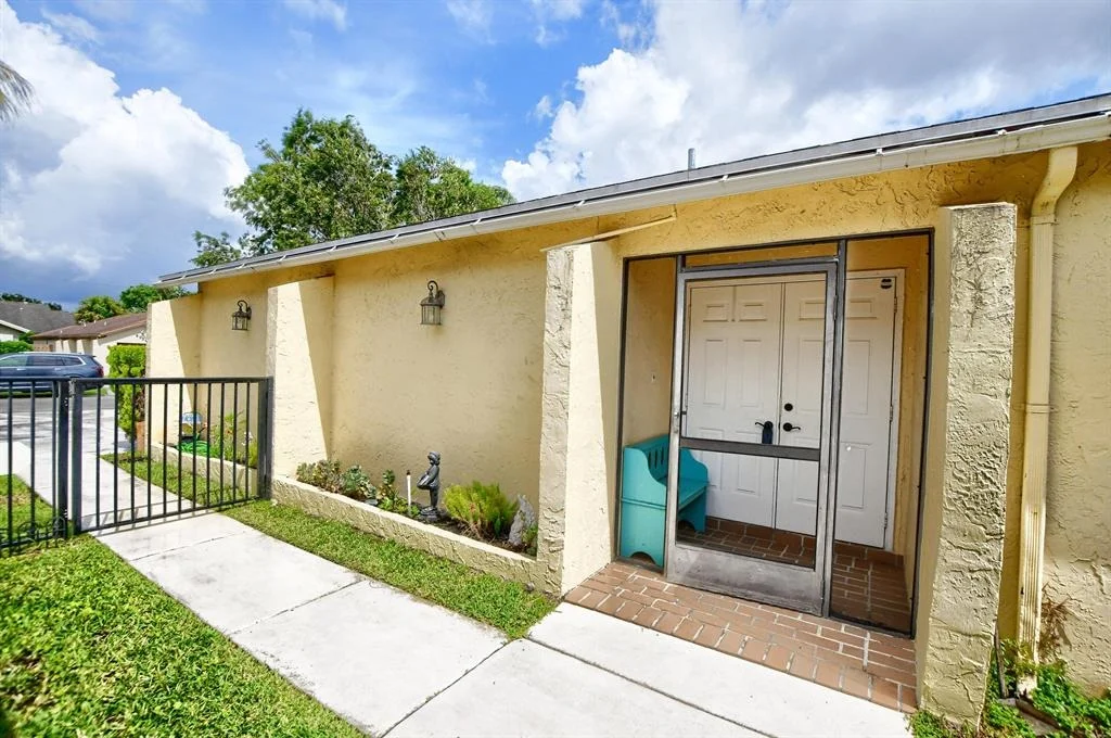 Photo of 9135 Pine Springs Drive