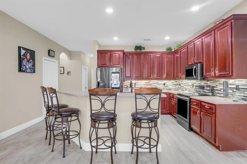 Photo of 5503 Albin Drive