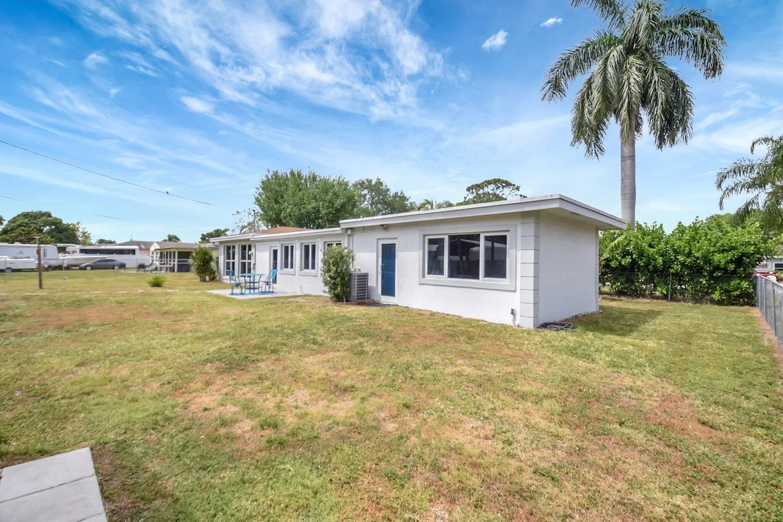 Photo of 5400 Washington Road