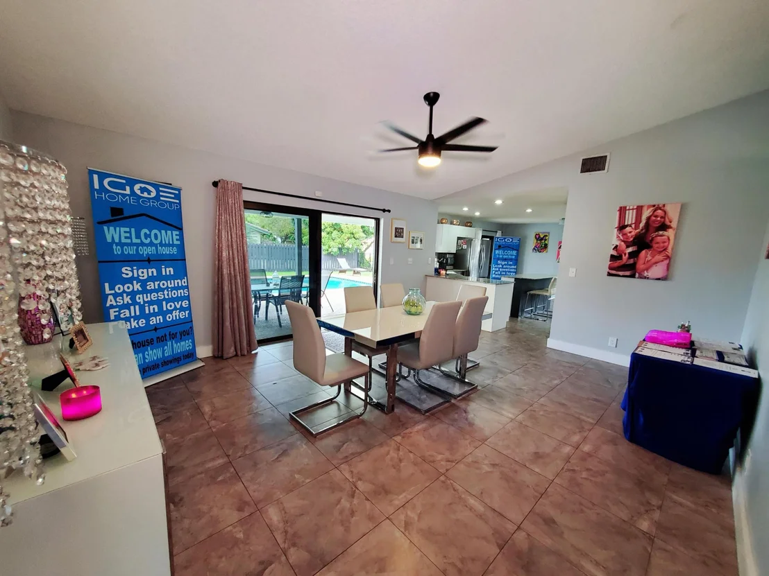 Photo of 477 NW 107th Terrace