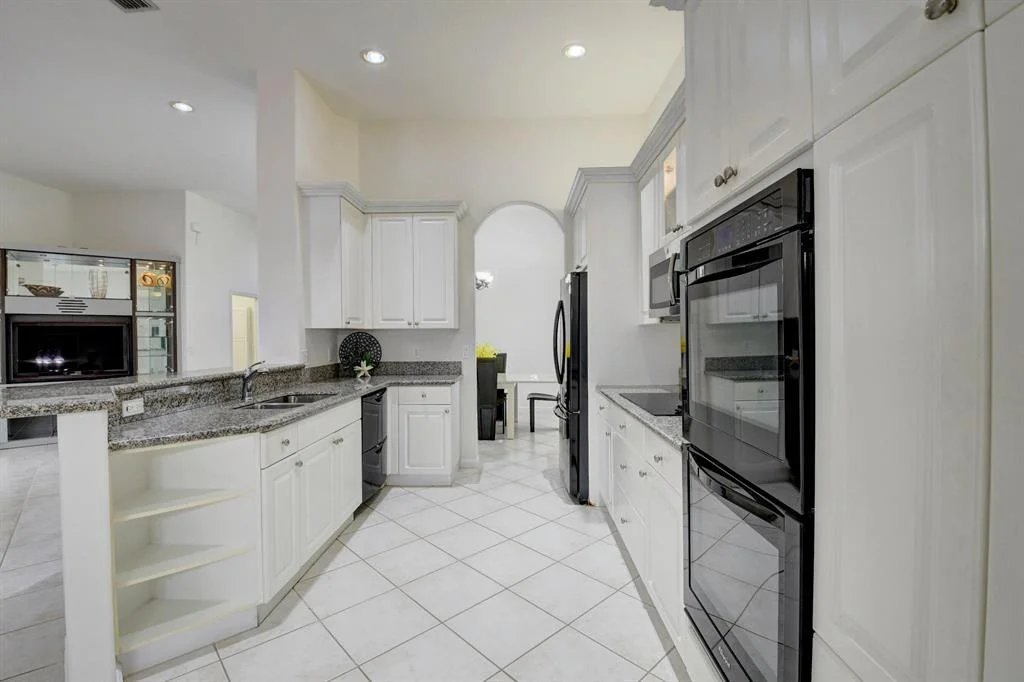 Photo of 7072 Demedici Circle