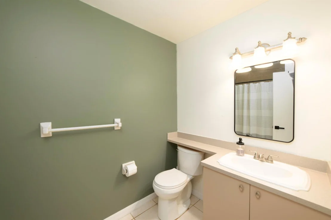 Photo of 6008 Palm Drive