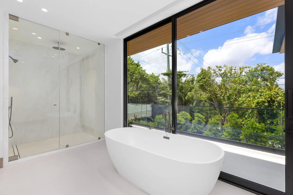 Photo of 1351 Cocoanut Road