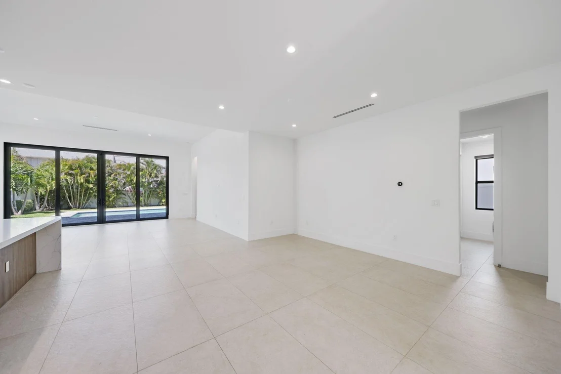 Photo of 655 Kingsbridge Street