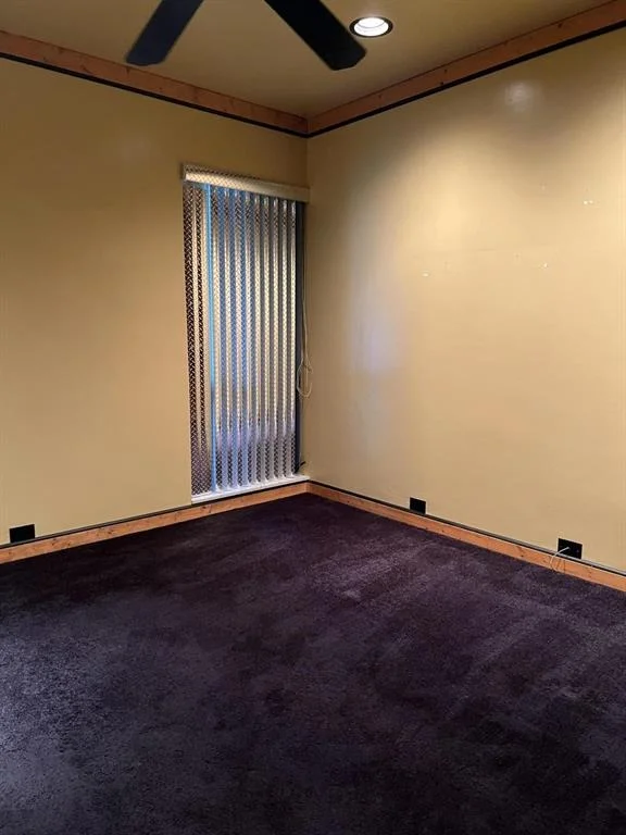 Photo of 3300 Avenue Serrant