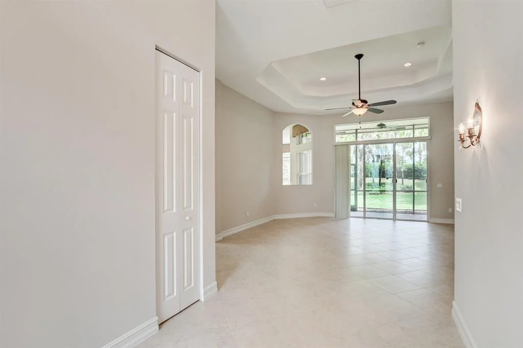 Photo of 9867 Bluefield Drive