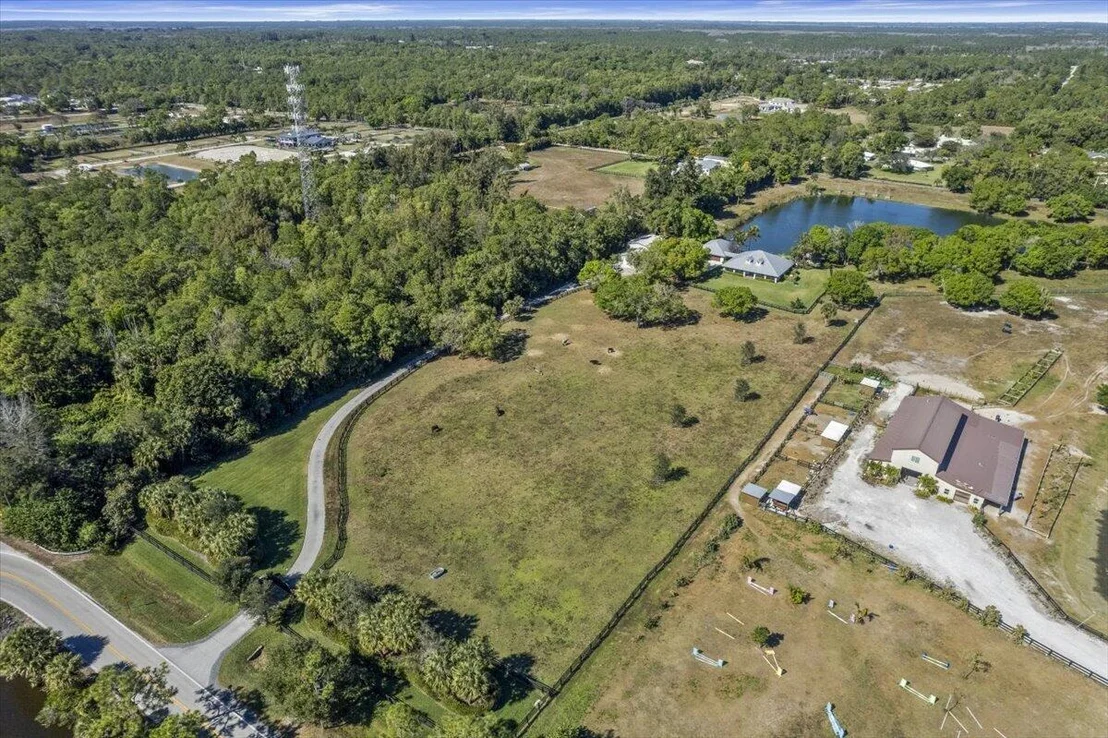Photo of 10975 Randolph Siding Road