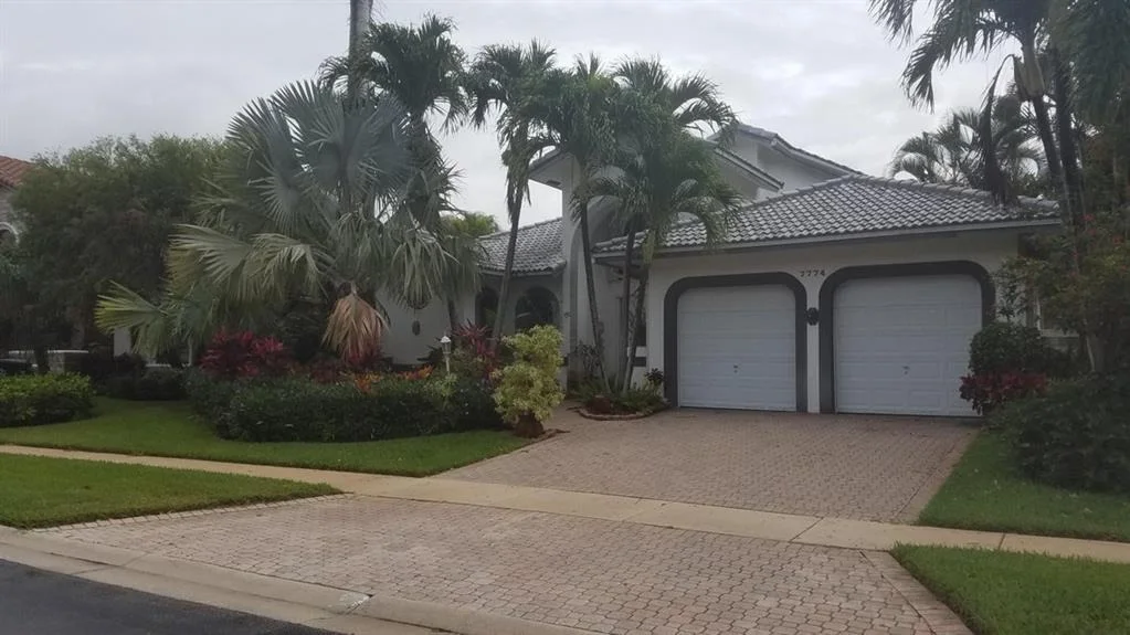 Photo of 7774 La Corniche Circle
