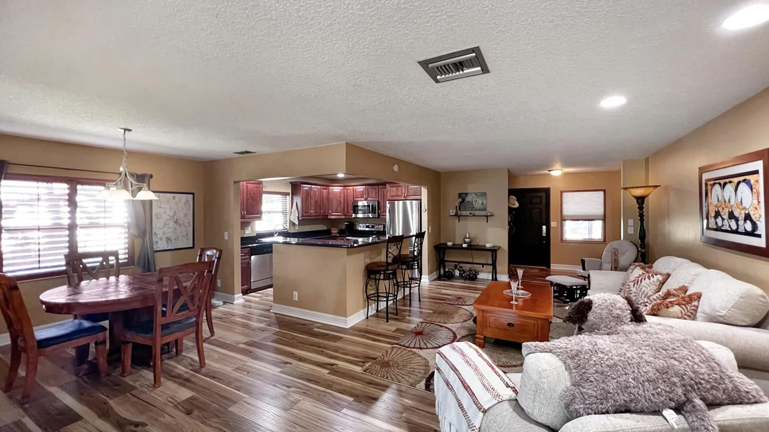 Photo of 6168 Overland Place