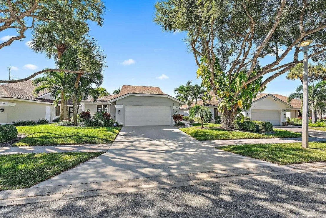 Photo of 138 Cape Pointe Circle