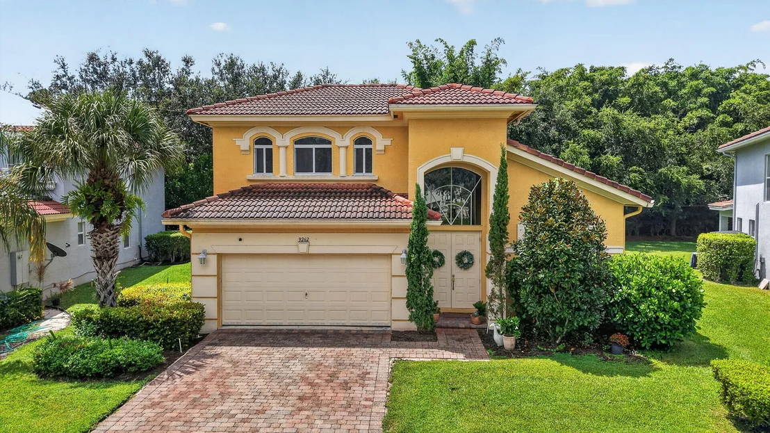 Photo of 9262 Silver Glen Way