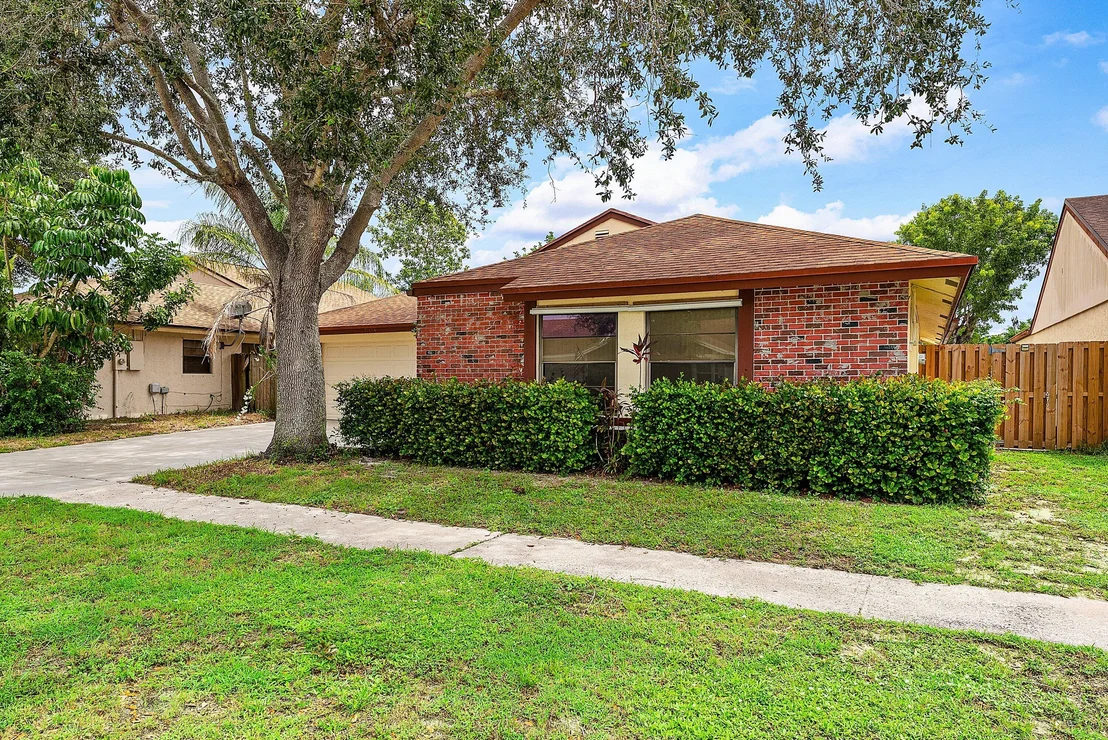 Photo of 21423 Summertrace Circle