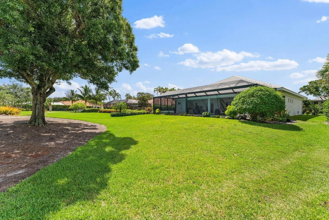 Photo of 200 SE Turtle Creek Drive