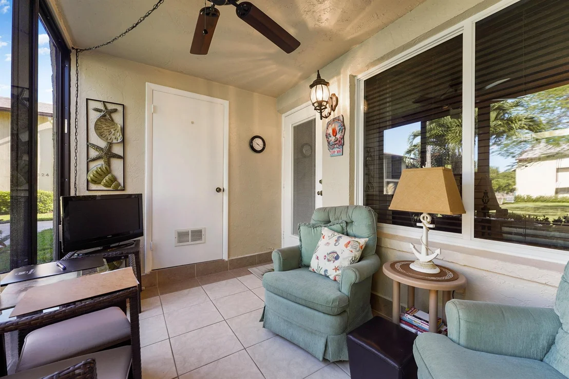 Photo of Unit C1 at 322 Pine Ridge Circle