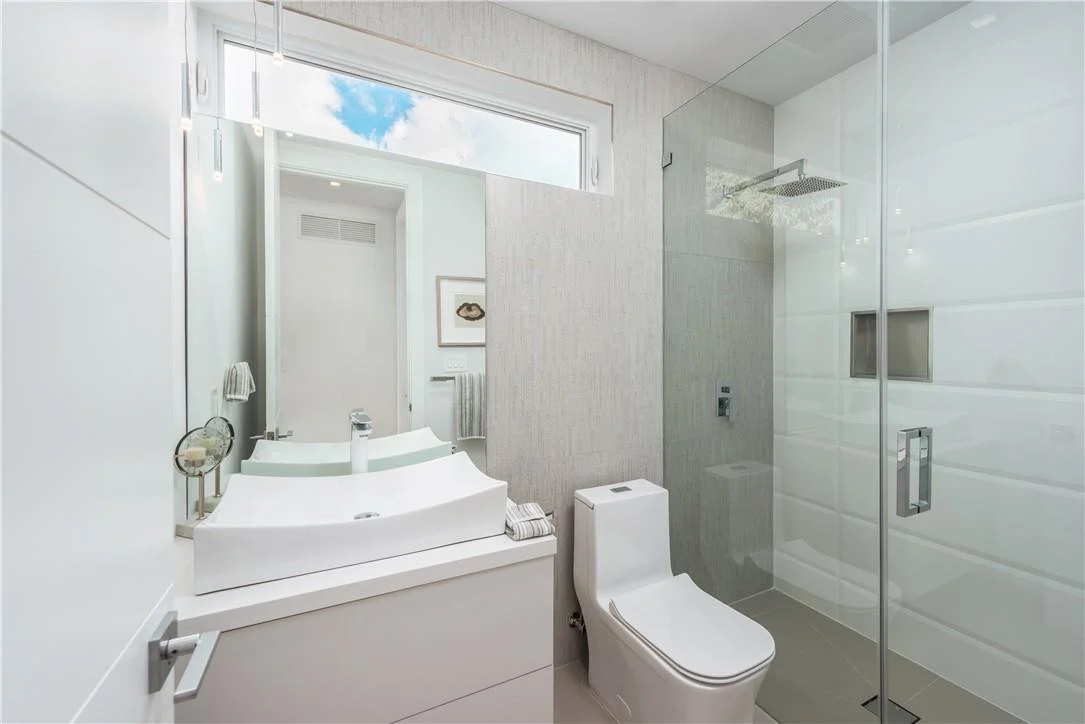 Photo of 4610 Alton Road