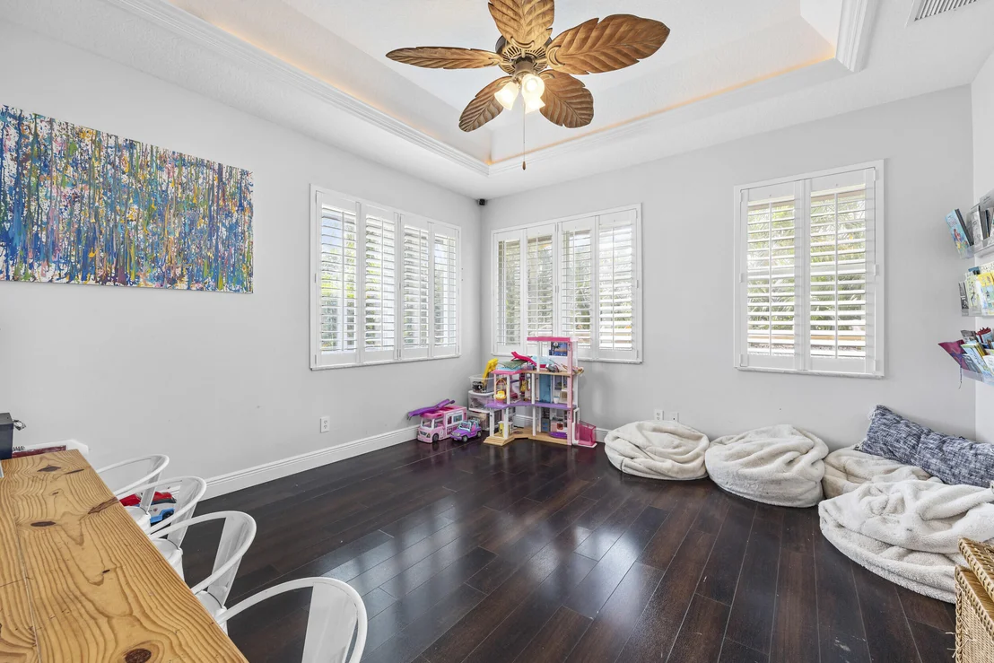 Photo of 9806 SE Landing Place
