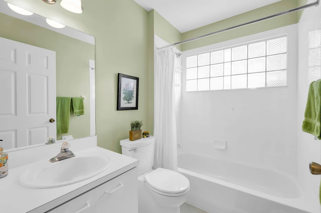 Photo of 114 Sausalito Drive