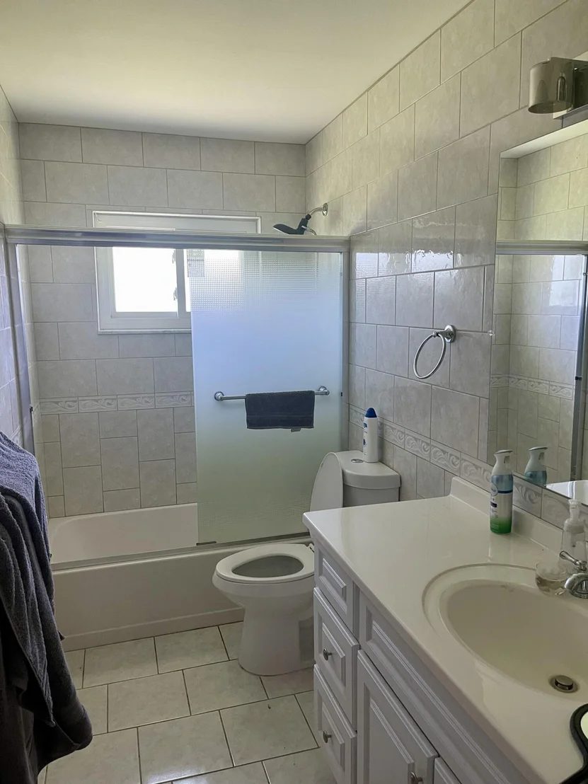 Photo of 4382 Marlin Street