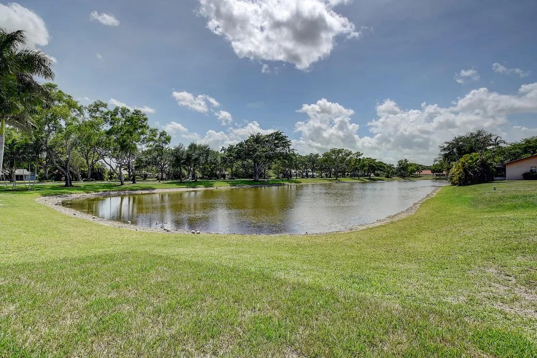Photo of 19647 Back Nine Drive