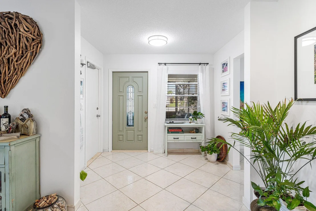 Photo of 6027 Stanley Lane