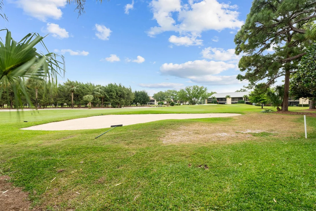 Photo of Unit D at 1101 Keystone Drive