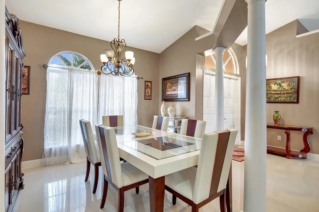 Photo of 9268 Lake Serena Drive