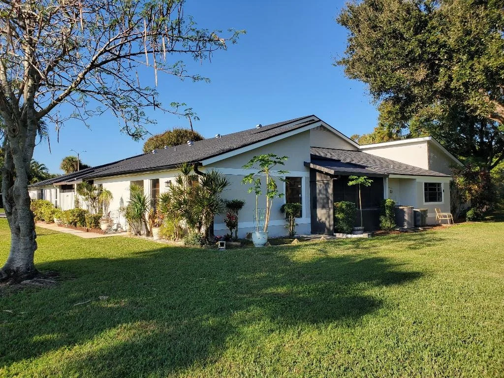 Photo of 4327 Willow Brook Circle