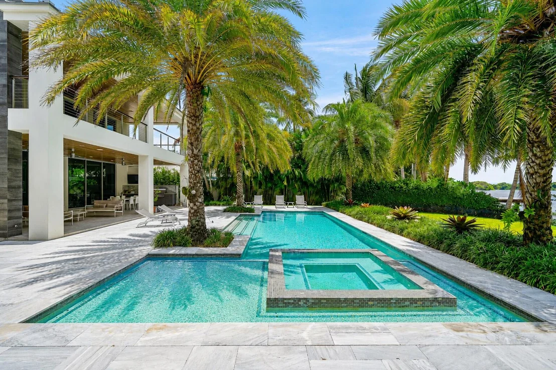 Photo of 1508 Lake Drive