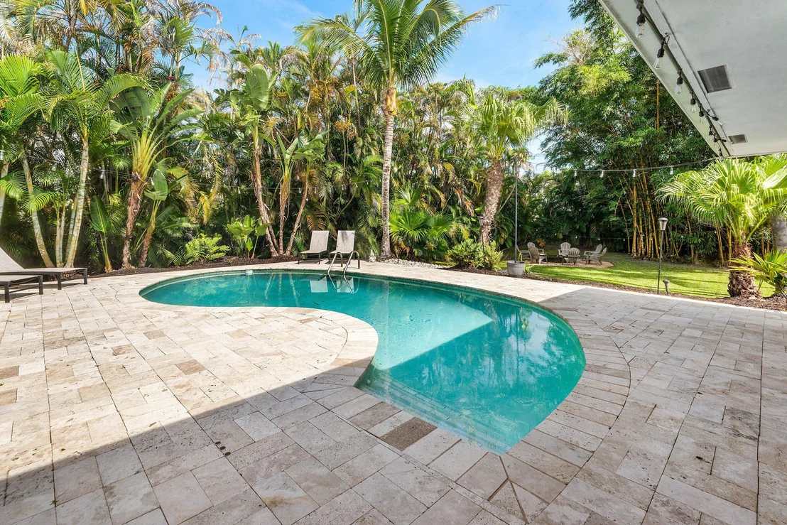 Photo of 18329 LOXAHATCHEE RIVER Road