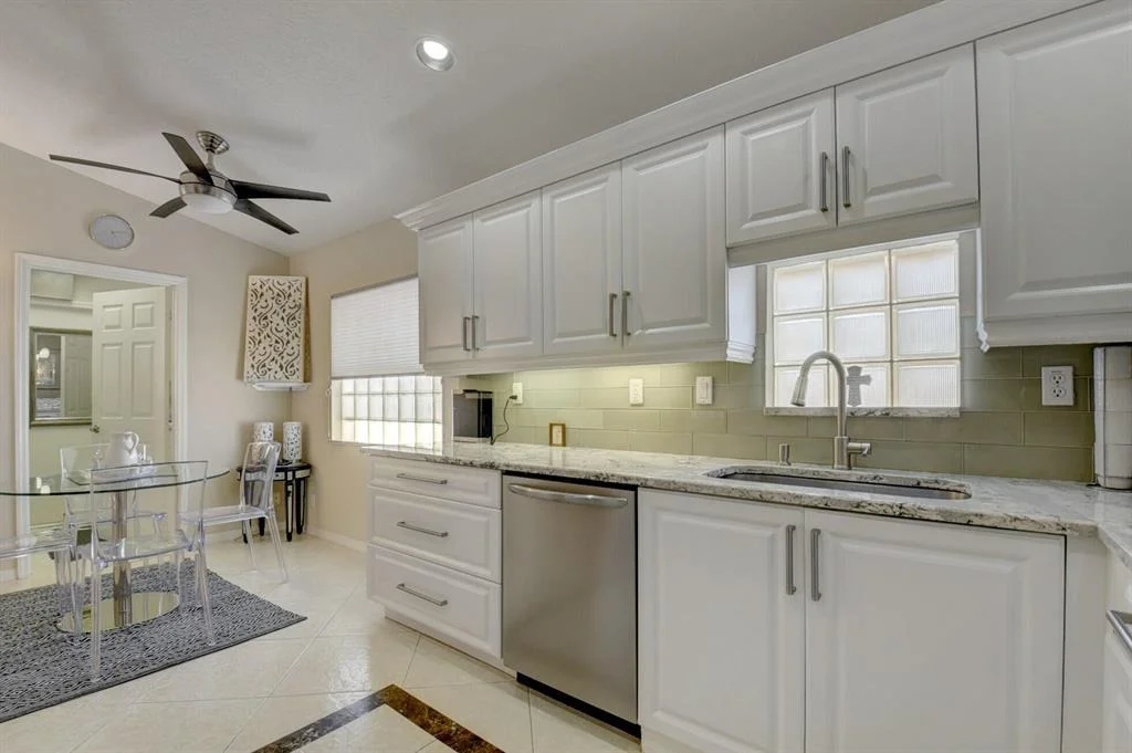 Photo of 6749 Viale Elizabeth