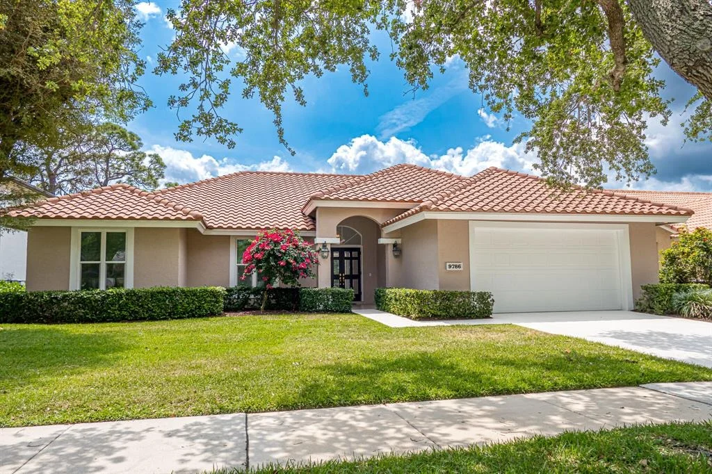 Photo of 9786 SE Landing Place