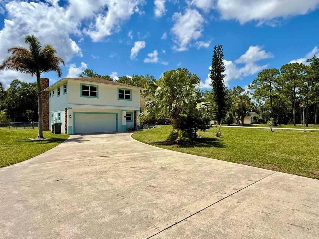 Photo of 16283 Alexander Run