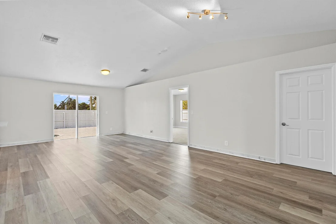 Photo of 2728 Nelson Drive