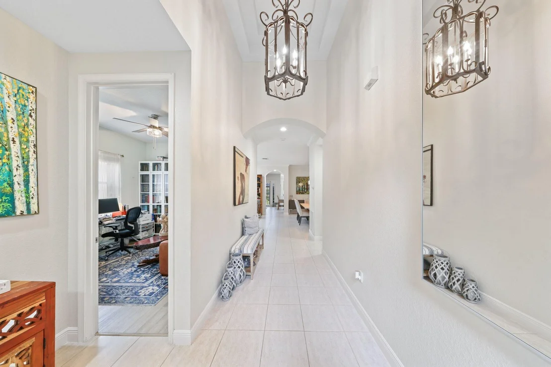 Photo of 19090 Skyridge Circle