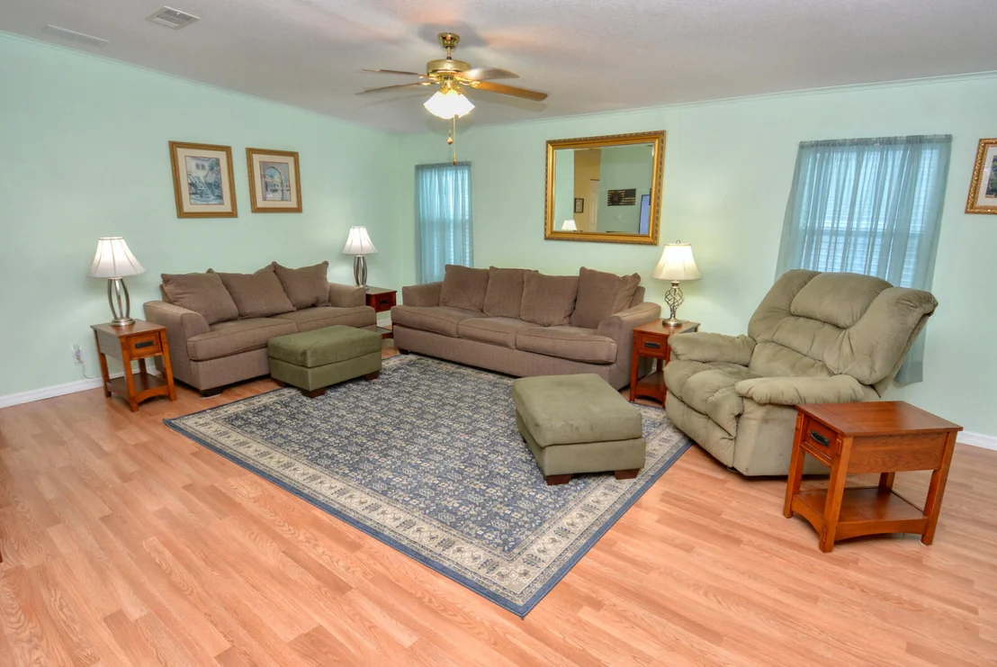 Photo of 4340 SW 15th Way