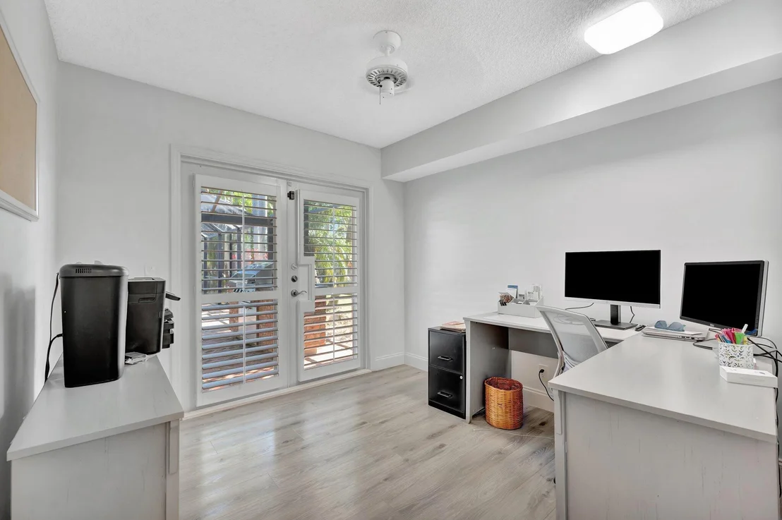 Photo of 12750 Oak Arbor Drive