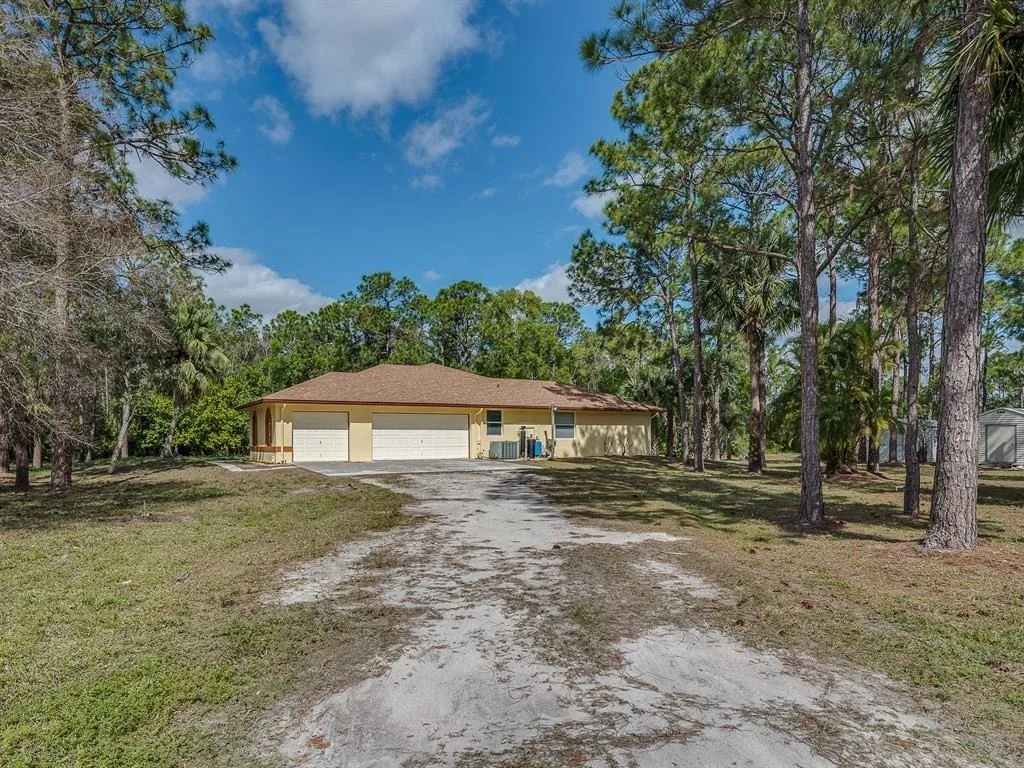 Photo of 4616 Avocado Boulevard