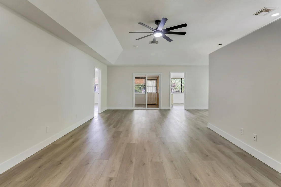Photo of Unit A at 104 Half Moon Circle