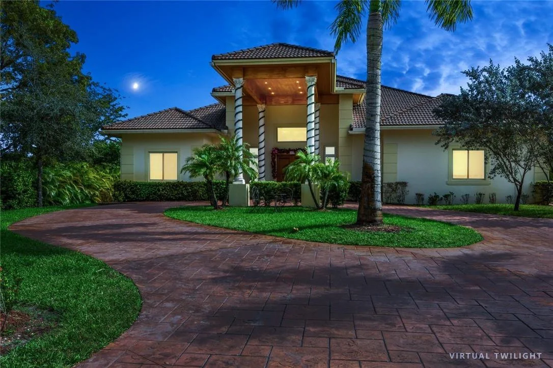 Photo of 6306 NW 66th Way