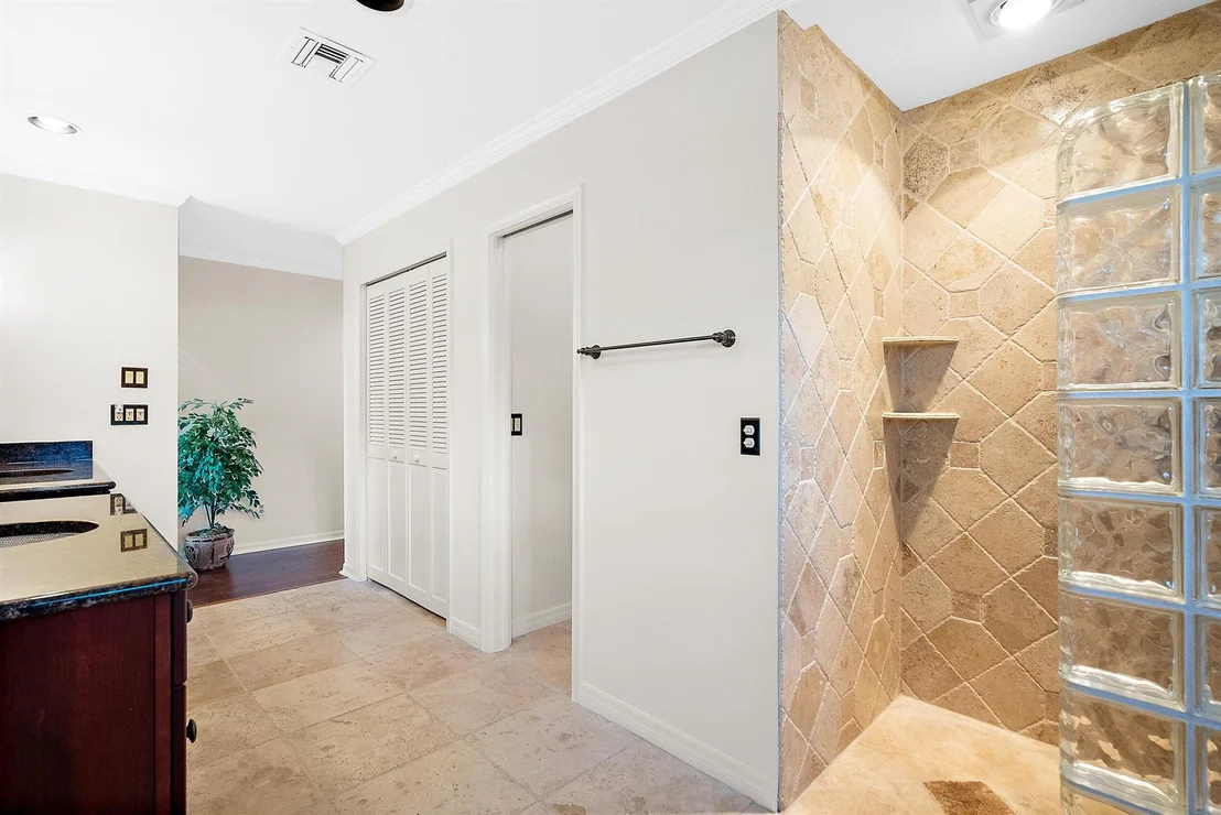 Photo of 5601 SE Winged Foot Drive