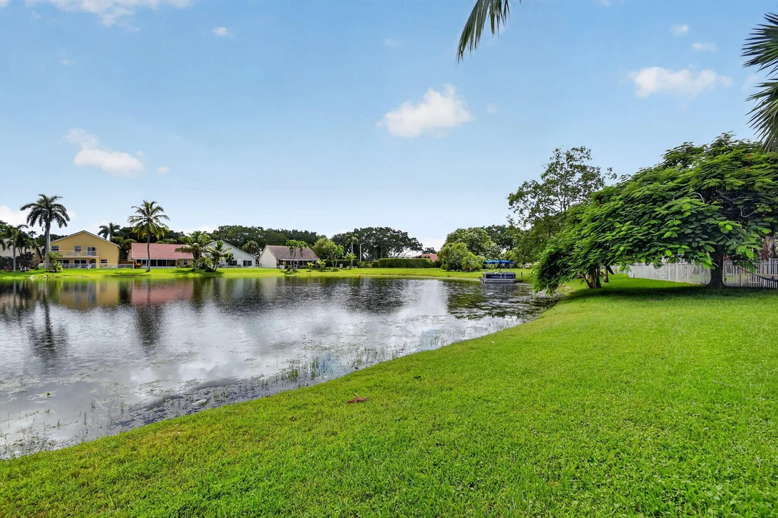 Photo of 7390 HEATHLEY Drive