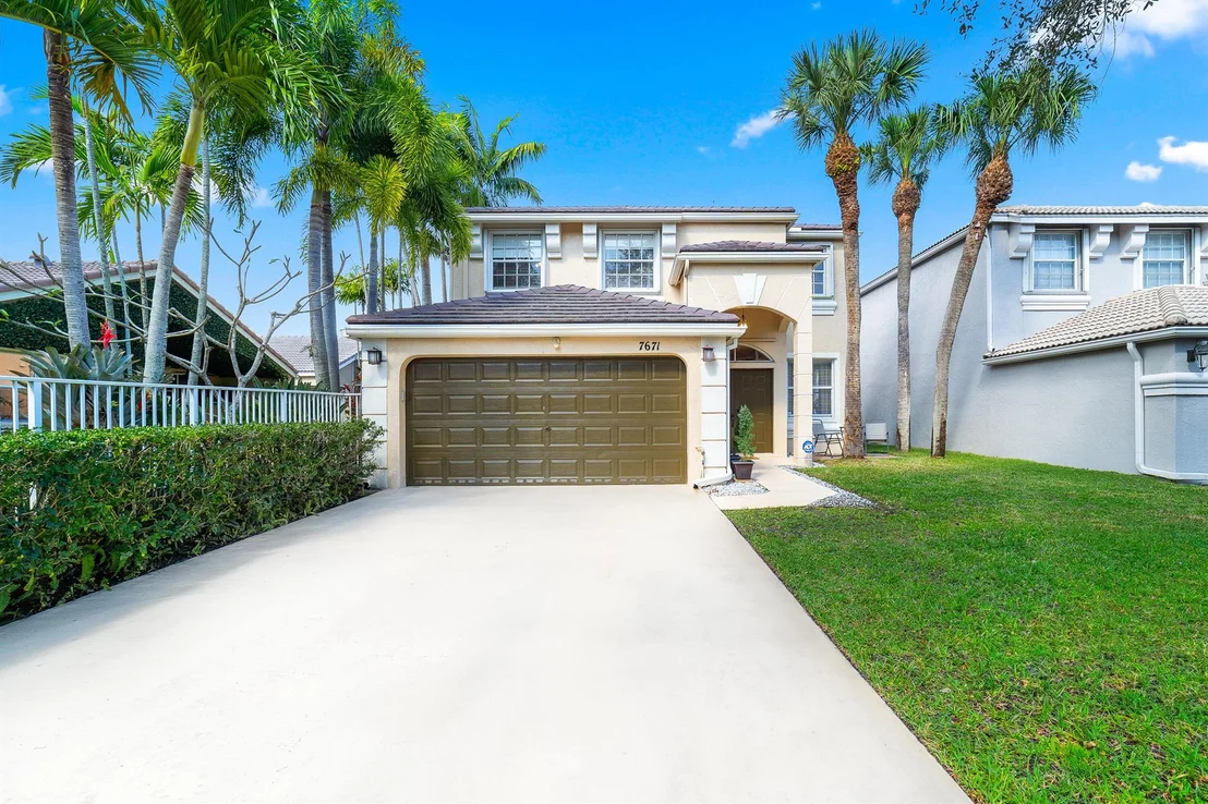 Photo of 7671 Oak Grove Circle