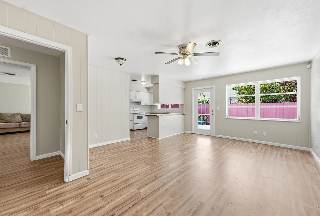 Photo of 2115 15th Place