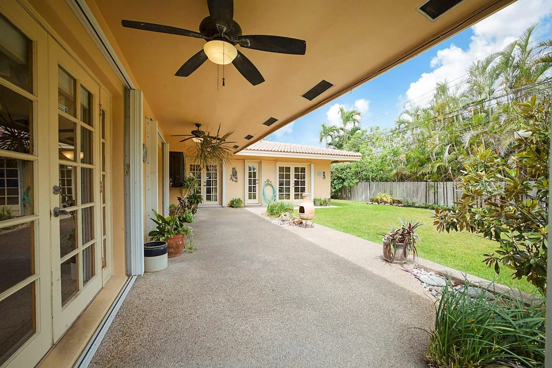 Photo of 3031 NE 45th Street