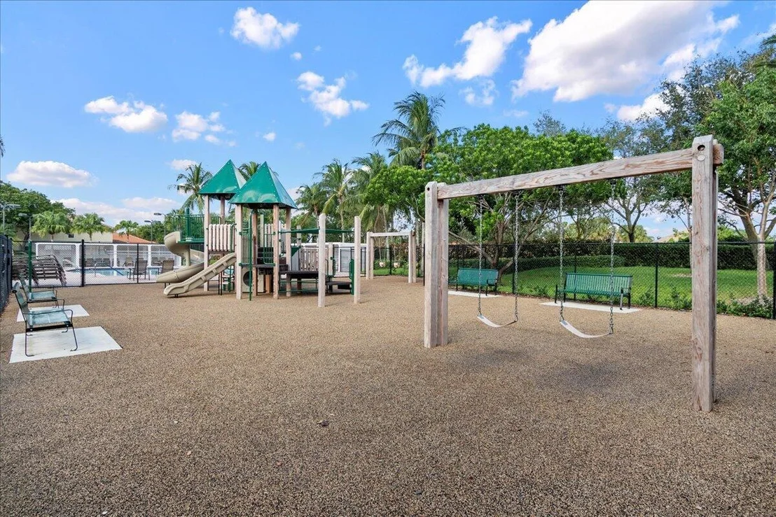 Photo of 3386 Vanderbilt Drive