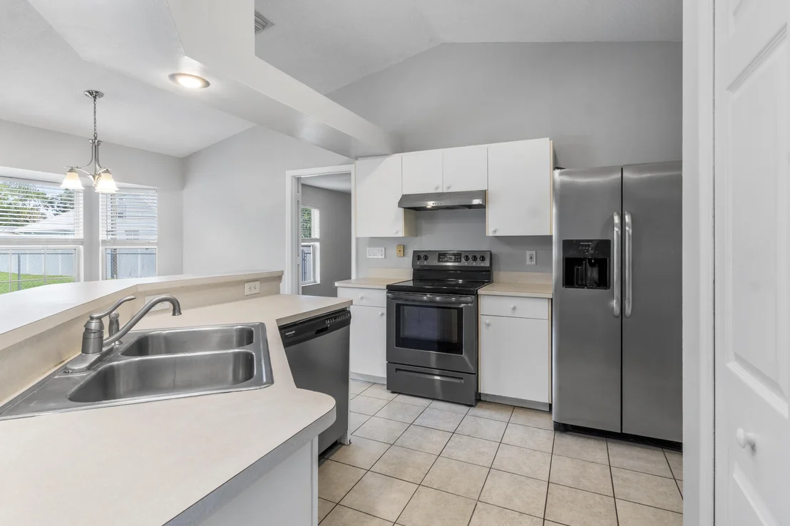 Photo of 717 Tulip Drive