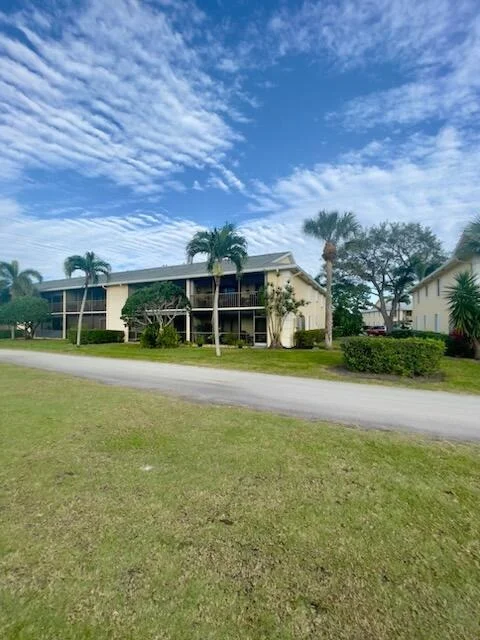 Photo of Unit A at 1092 Keystone Drive
