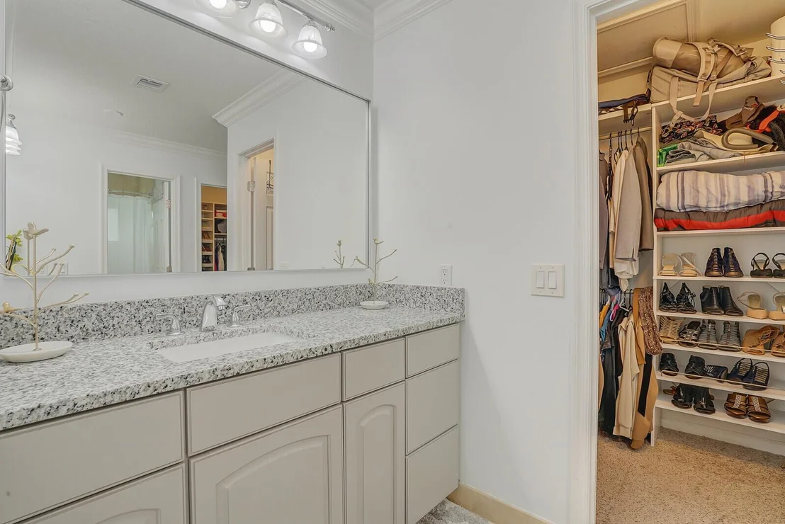 Photo of 4215 Gleneagles Drive