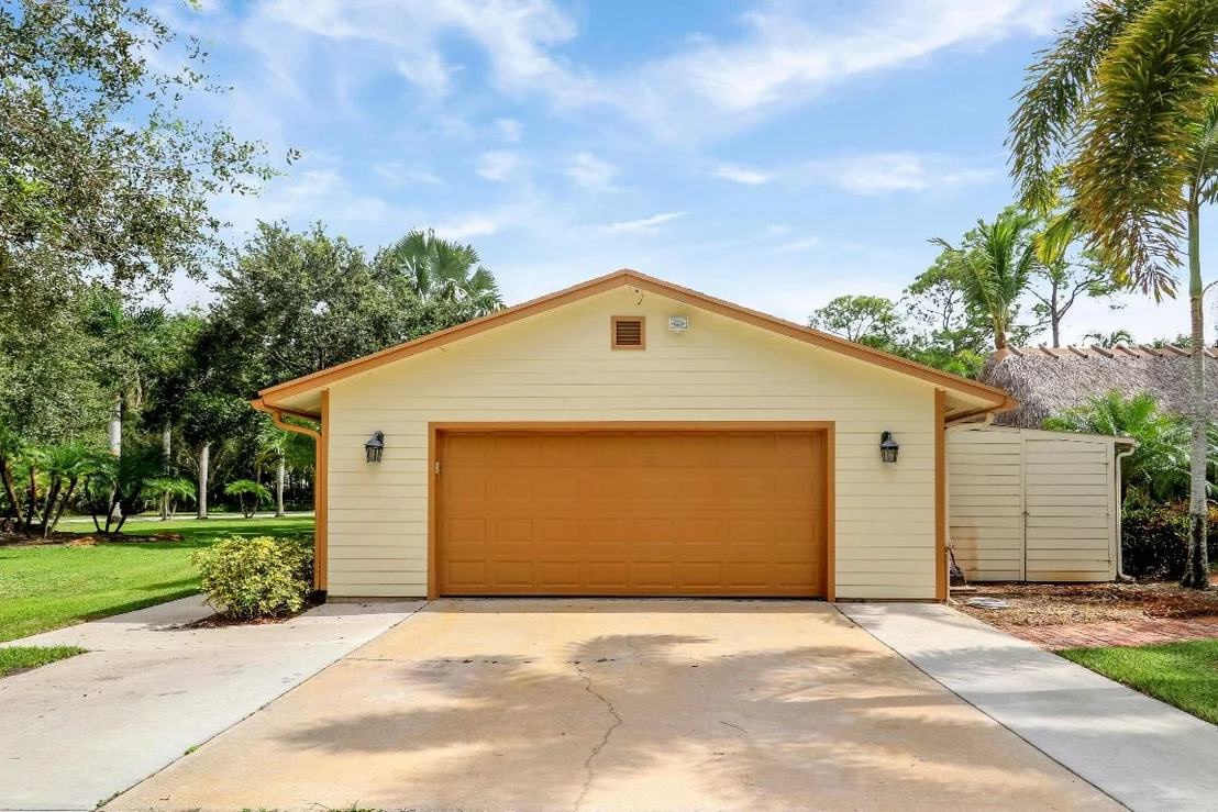 Photo of 12818 Old Indiantown Road